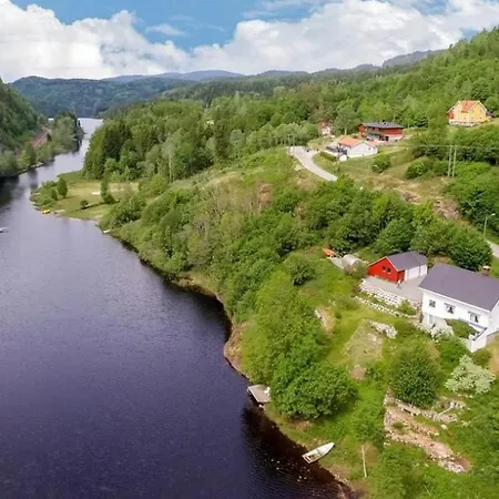 Beautiful Barn - View